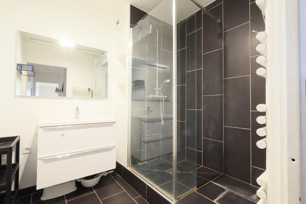 MAUGUIO Appartement T3 - résidence - 60 m2 jardin + terrasse + garage