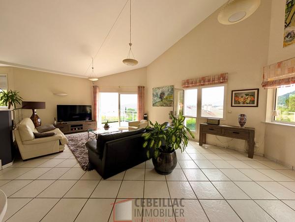 Ceyrat - Villa 240 m² avec extérieurs