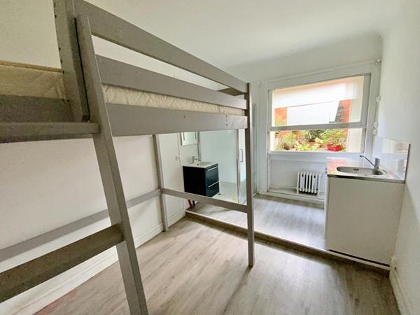 Studette 11 m2 Levallois
