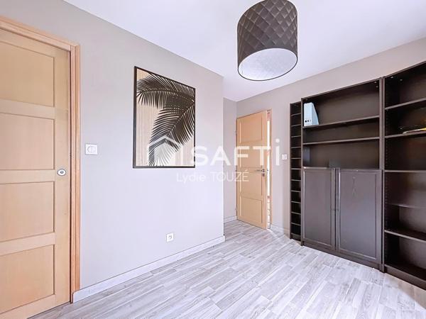 Maison spacieuse 3 chambres, bureau, double garage