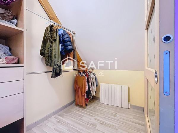 Maison spacieuse 3 chambres, bureau, double garage