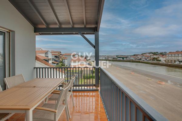 Appartement avec terrasse vue canal à Capbreton