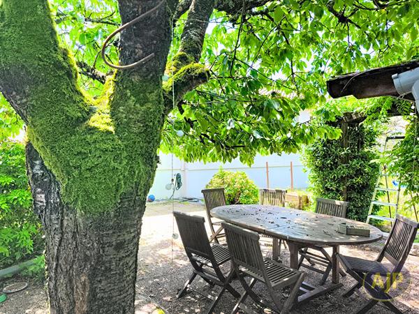 Vente maison Montaigu : 285 000 € - AJP Immobilier Montaigu