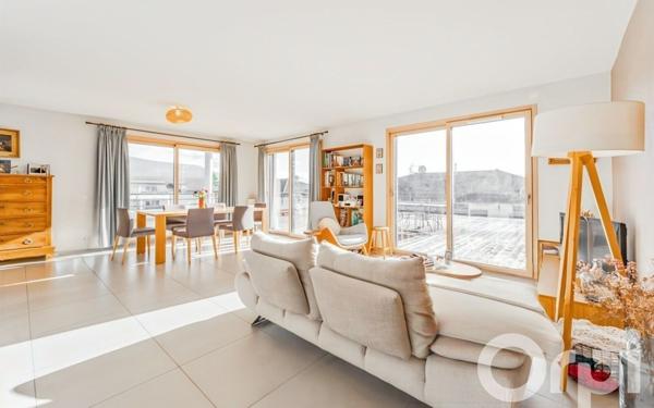 Appartement à vendre    4 pièces • 99,42 m2 Veigy-Foncenex