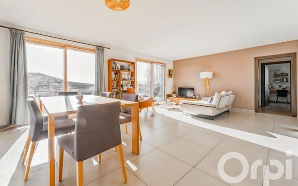 Appartement à vendre    4 pièces • 99,42 m2 Veigy-Foncenex