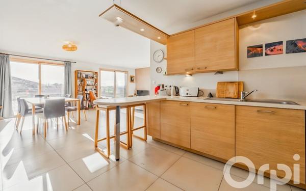 Appartement à vendre    4 pièces • 99,42 m2 Veigy-Foncenex