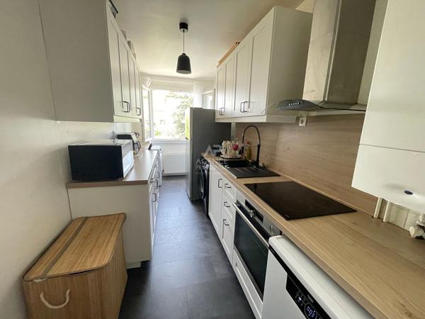 Appartement POISSY 3 pièce(s) 63.59 m2 220 000 € **  - Référence  9200