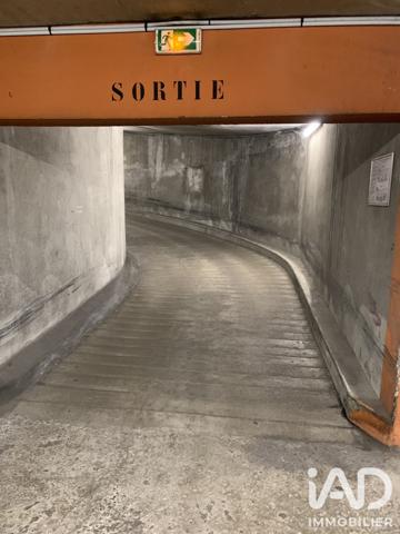 Parking à vendre 11 m² Paris 17