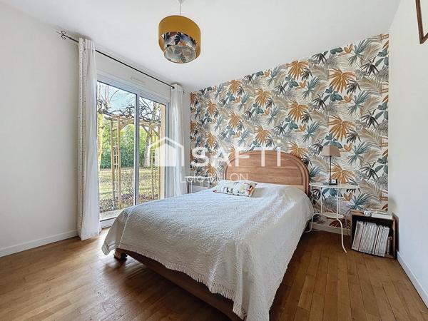 Maison familiale de 166 m² avec superbe terrain et piscine à Cestas