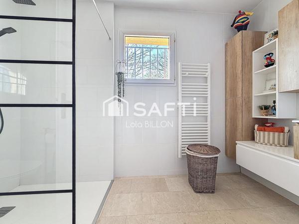 Maison familiale de 166 m² avec superbe terrain et piscine à Cestas