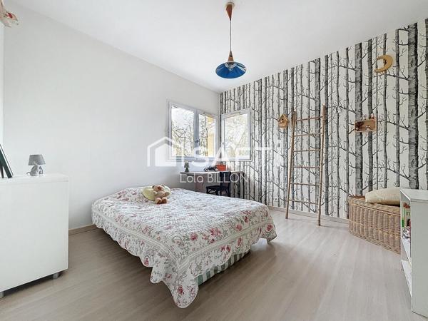 Maison familiale de 166 m² avec superbe terrain et piscine à Cestas