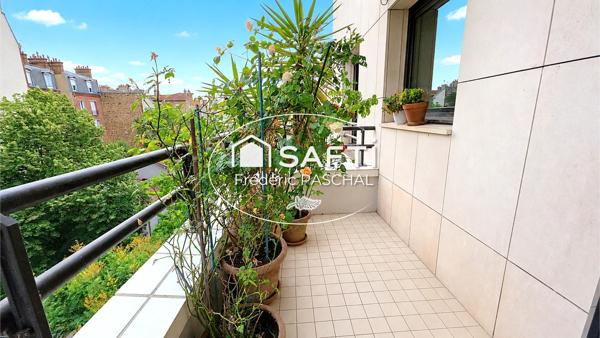 Appartement 54 m² - Balcon / Cave / Parking - République