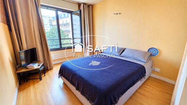 Appartement 54 m² - Balcon / Cave / Parking - République