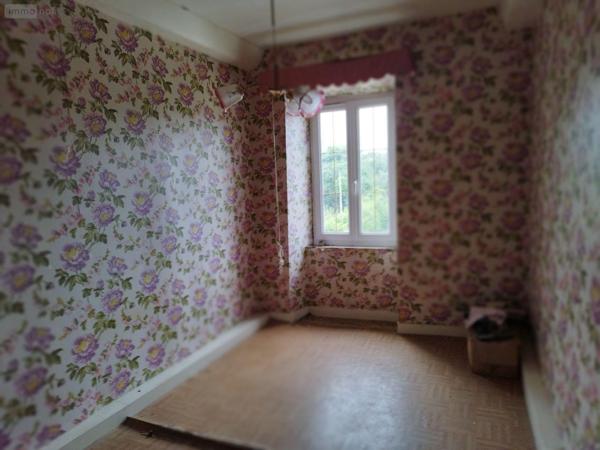 Maison à vendre à Saint-Cyr-du-Bailleul dans la Manche (50720), ref : 076/325