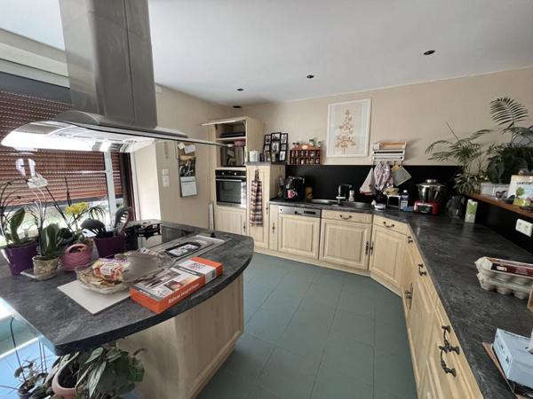 Maison à vendre |  Arnac-la-Poste |  7 pièces | 165 m²