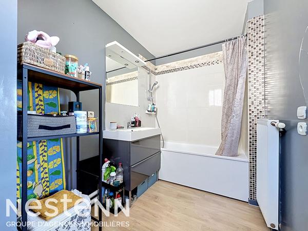 Appartement 2 pièces dernier étage, À deux pas du téléphérique de Créteil !
