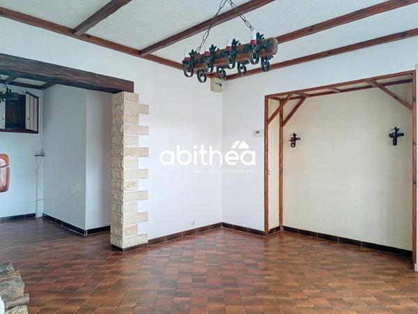 MAISON INDIVIDUELLE 82 m2 + 3 CHAMBRES + JARDIN + 2 GARAGES