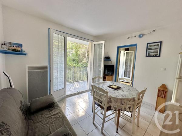 Appartement F2 à vendre  2 pièces - 31 m2 ST CYR SUR MER - 83
