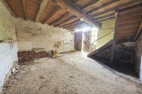 Maison à vendre 10 pièces SAINT SERNIN DU PLAIN (71)