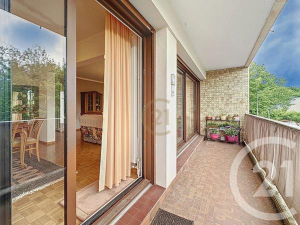 Appartement T5 à vendre  5 pièces - 90 m 2   BELFORT  - 90