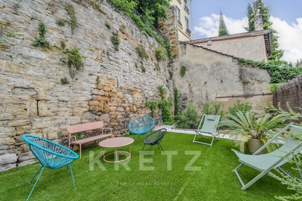 Duplex d’architecte avec jardin