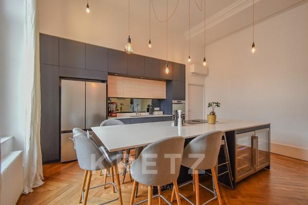 Duplex d’architecte avec jardin