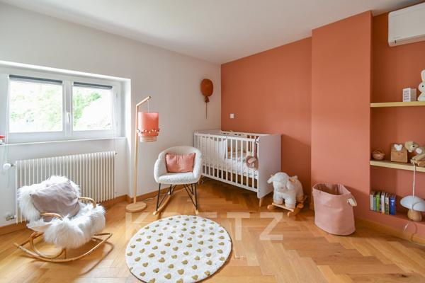 Duplex d’architecte avec jardin