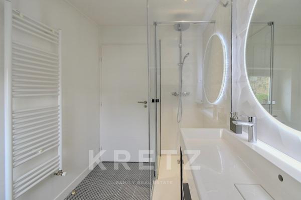 Duplex d’architecte avec jardin