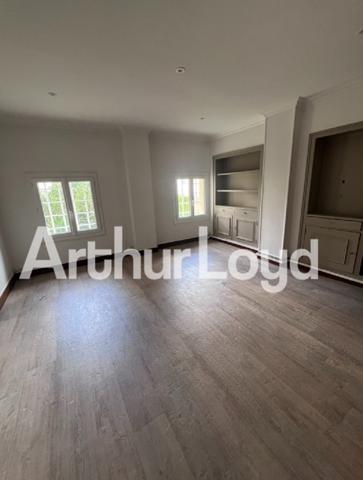 Local commercial / Bureaux - 100 m²