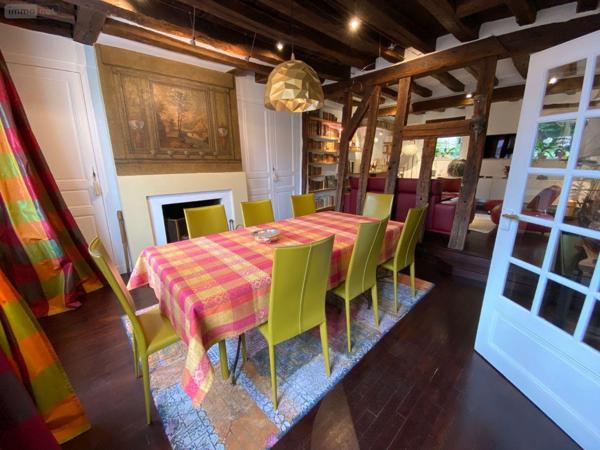 Maison à vendre à Chartres dans l'Eure-et-Loir (28000), ref : 465   
HYPER CENTRE