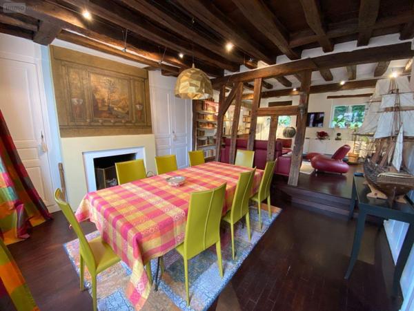 Maison à vendre à Chartres dans l'Eure-et-Loir (28000), ref : 465   
HYPER CENTRE