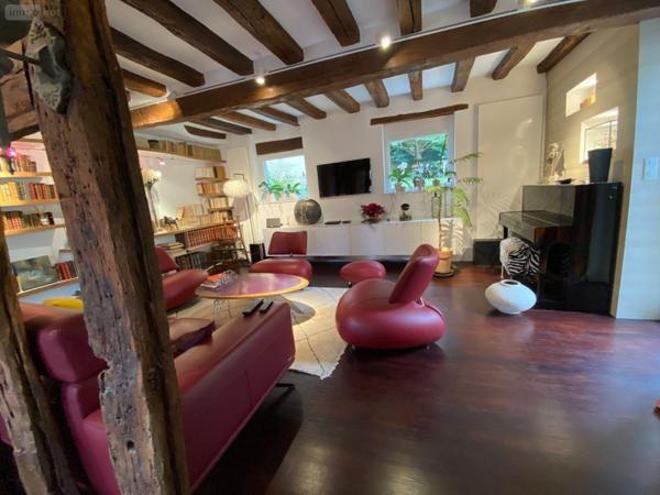 Maison à vendre à Chartres dans l'Eure-et-Loir (28000), ref : 465   
HYPER CENTRE