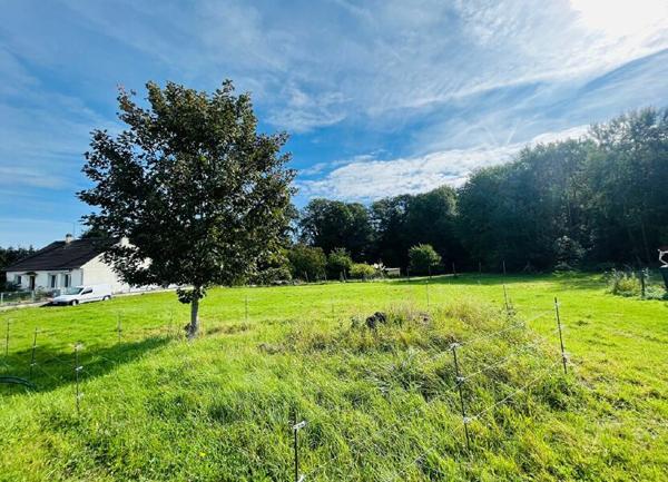 Terrain à vendre    1 700 m2 Saint-Gobain