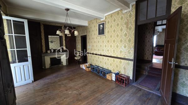 Immeuble mixte de 705 m²