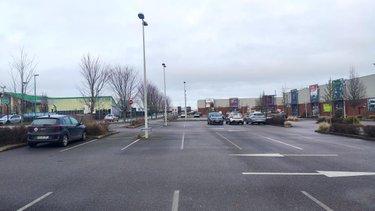 Murs commerciaux à vendre à Beaurains dans le Pas-de-Calais (62217), ref : 62183-33