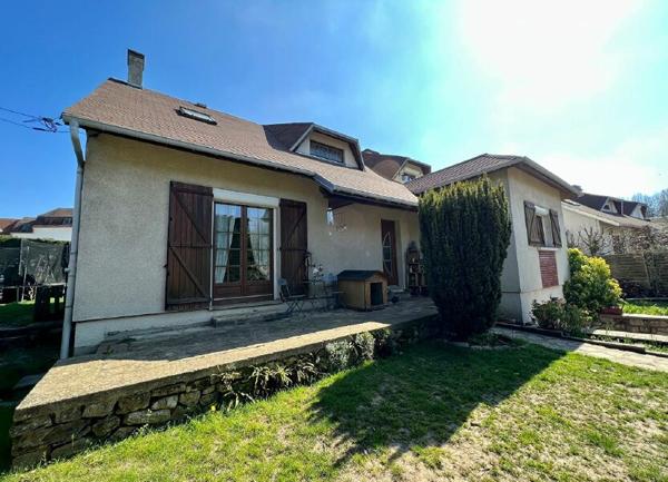 Maison à vendre    6 pièces •  Presles