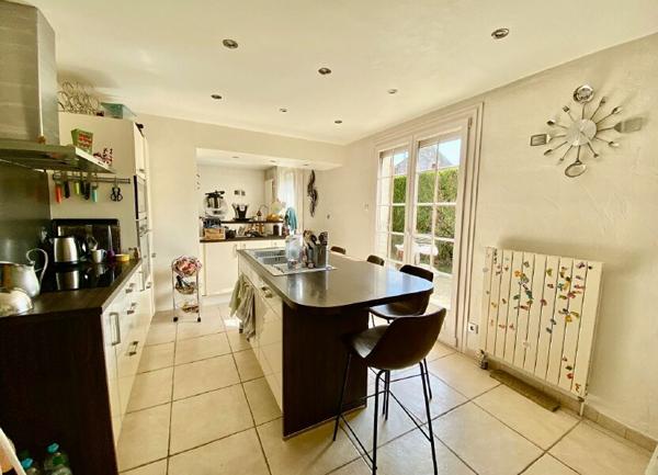 Maison à vendre    6 pièces •  Presles