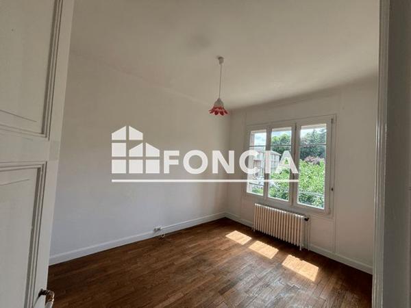 Location Maison 7 pièces 114.9 m² - 3 RUE LOUIS GRAVES Beauvais 60000