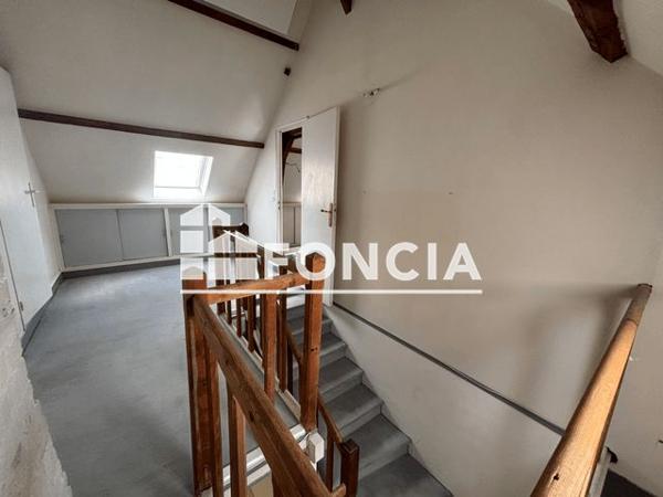 Location Maison 7 pièces 114.9 m² - 3 RUE LOUIS GRAVES Beauvais 60000