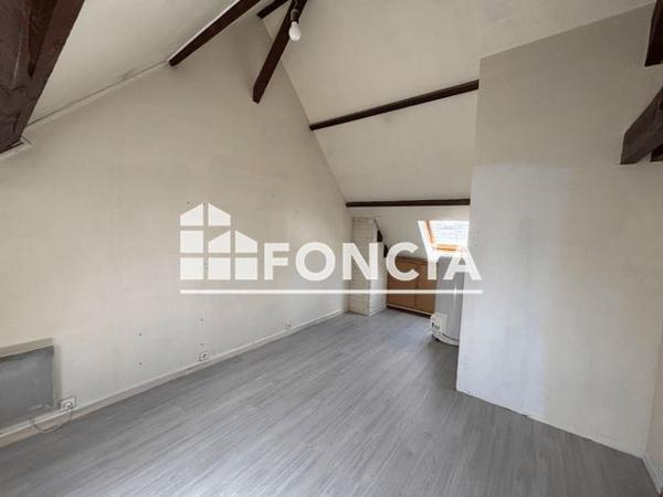 Location Maison 7 pièces 114.9 m² - 3 RUE LOUIS GRAVES Beauvais 60000