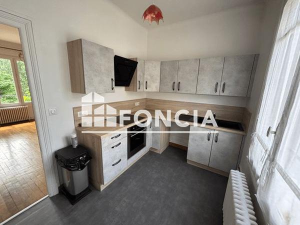 Location Maison 7 pièces 114.9 m² - 3 RUE LOUIS GRAVES Beauvais 60000