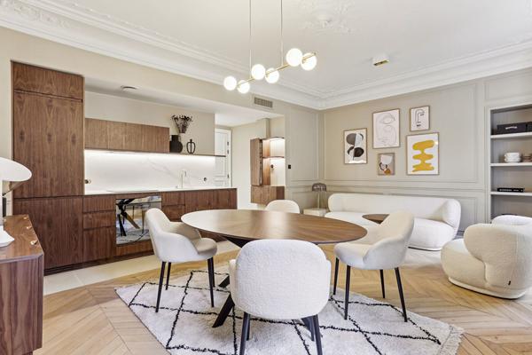 Paris 8ème - Les Jardins de Friedland - Calme - 3 pièces - Refait à neuf