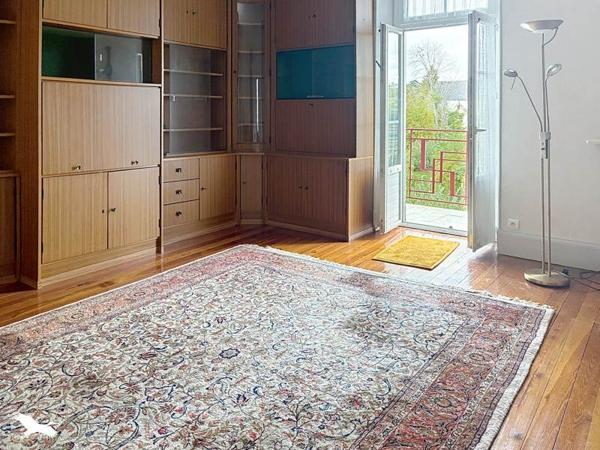 Maison à vendre 161 250 € Argenton-sur-Creuse 6 p 130 m² DPE D