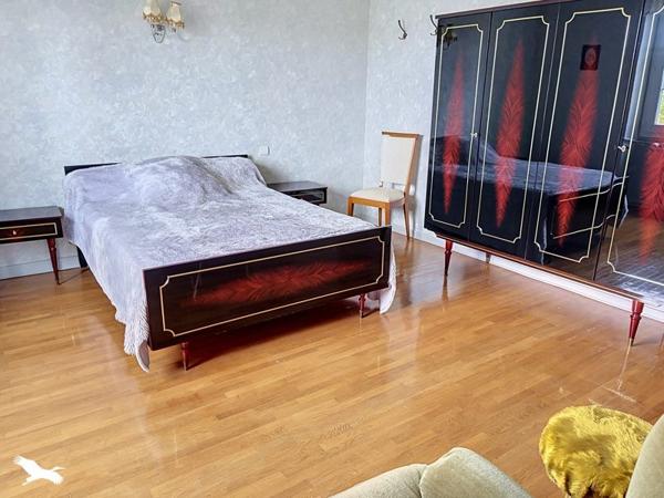 Maison à vendre 161 250 € Argenton-sur-Creuse 6 p 130 m² DPE D