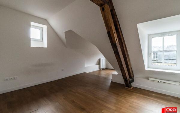 Appartement à louer    1 pièce • 40,57 m2 Laon