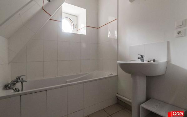 Appartement à louer    1 pièce • 40,57 m2 Laon