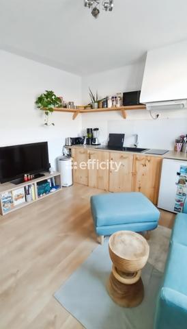 Appartement
         2 pièces
        - 27 m² 143 000 € *