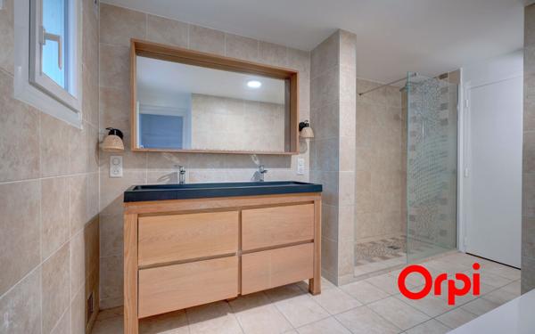 Appartement à vendre    5 pièces • 174 m2 Vaugneray