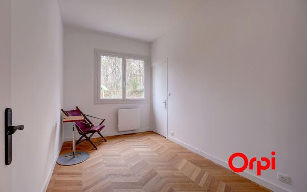 Appartement à vendre    5 pièces • 174 m2 Vaugneray