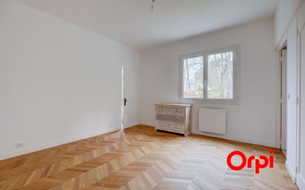 Appartement à vendre    5 pièces • 174 m2 Vaugneray